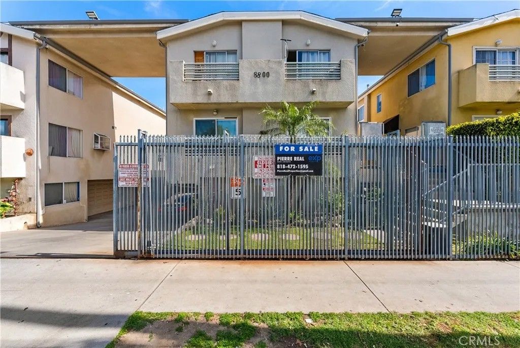 Photo of 8800 Burnet Avenue #15, North Hills, CA 91343 (MLS # SR26024422)