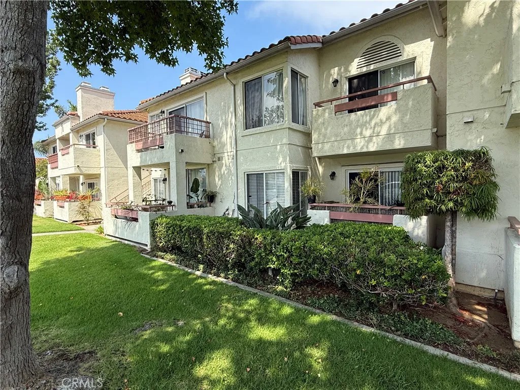 445 Ribbon Beach Way 278