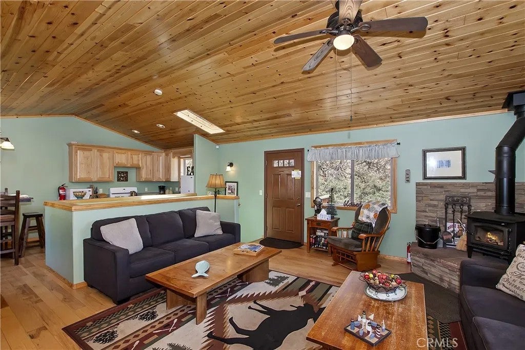 33653 Green Valley Lane