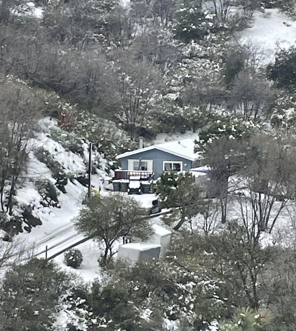 Photo of 3247 Canyon Dr, Julian, CA 92036 (MLS # 250037998)