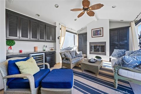 Photo of 426 Narcissus Ave #2, Corona Del Mar, CA 92625 (MLS # NP26049683)