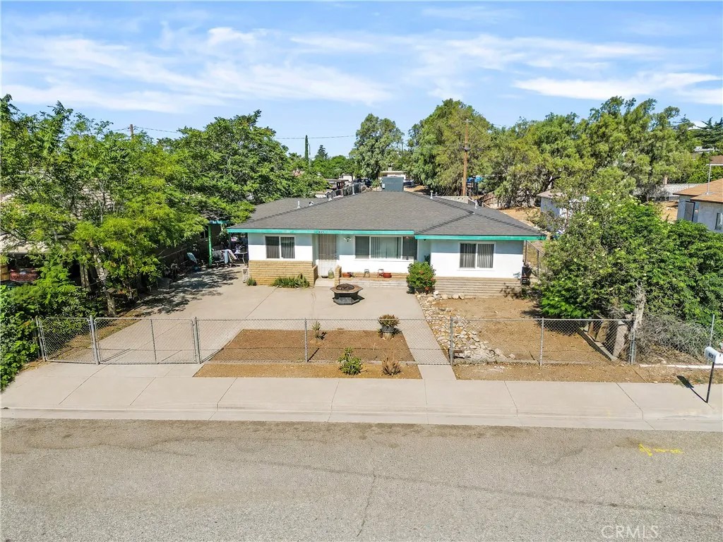 859 N Allen