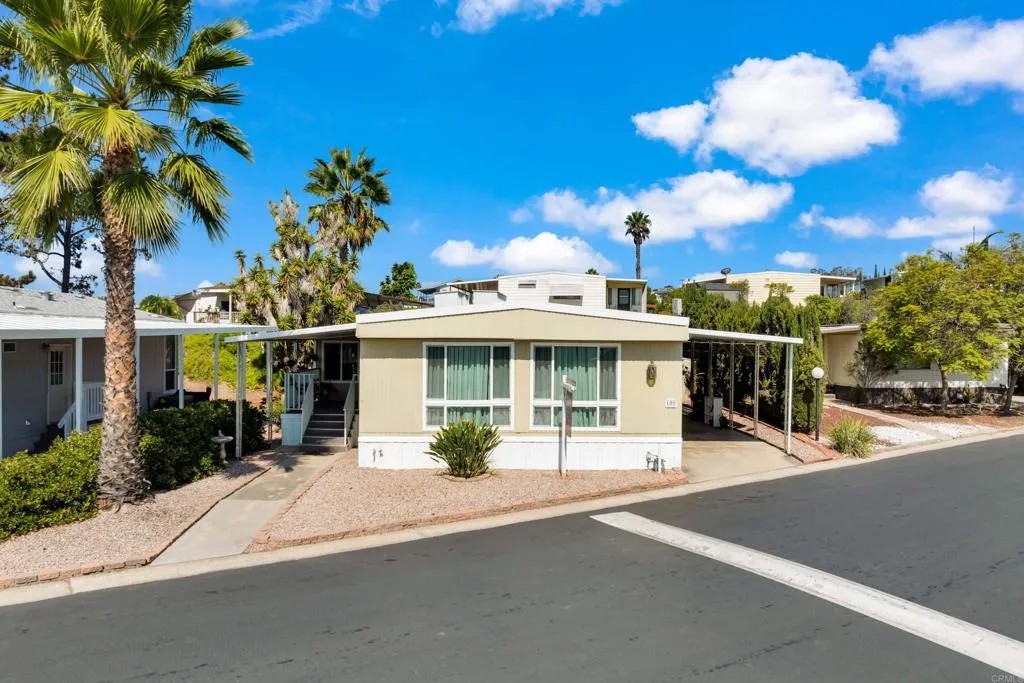 2003 Bayview Heights SPC 109