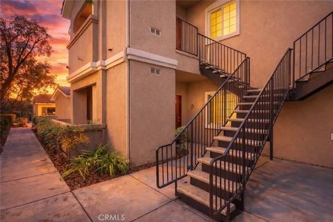 Photo of 41410 Juniper St #412, Murrieta, CA 92562 (MLS # IG26075914)