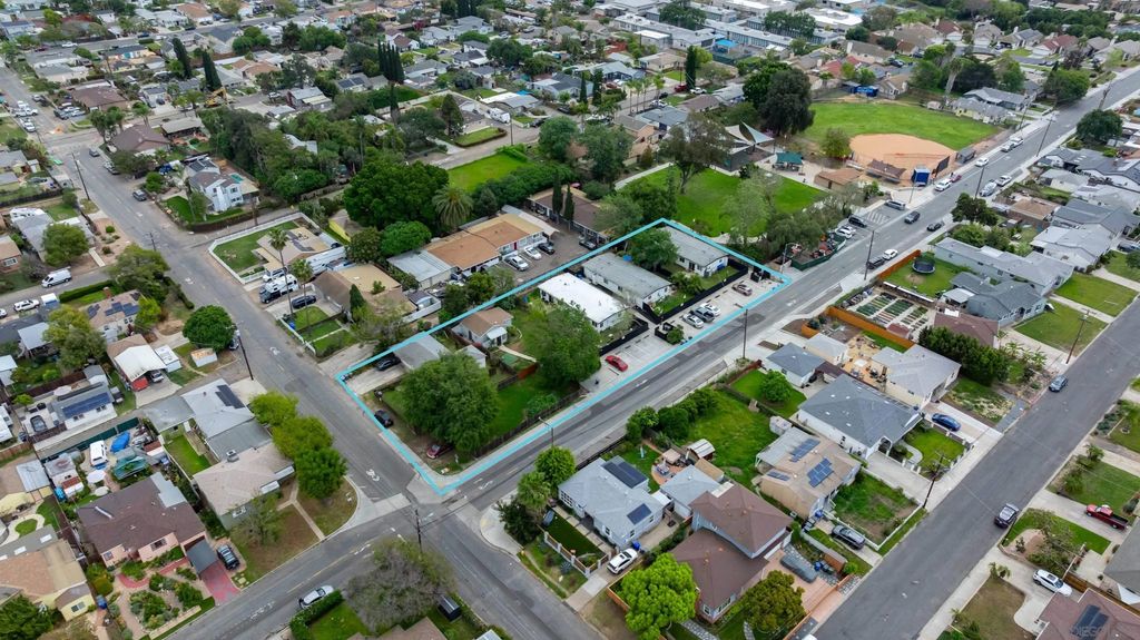 Photo of 6935 Hoffman Ave, La Mesa, CA 91941 (MLS # 260008555)