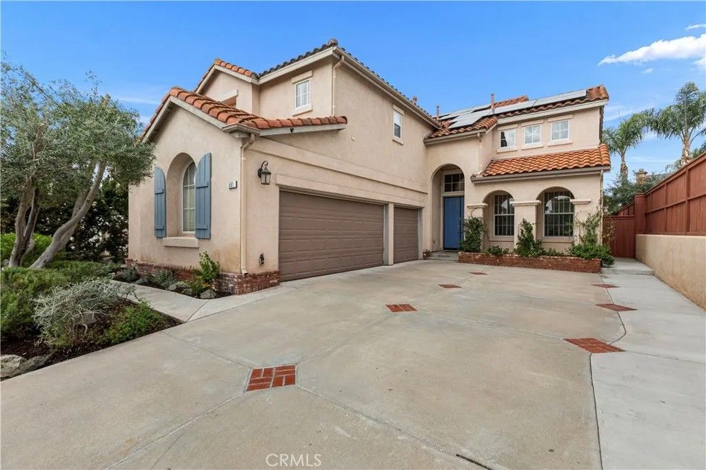 Photo of 591 Chesterfield Cir, San Marcos, CA 92069 (MLS # OC26016734)