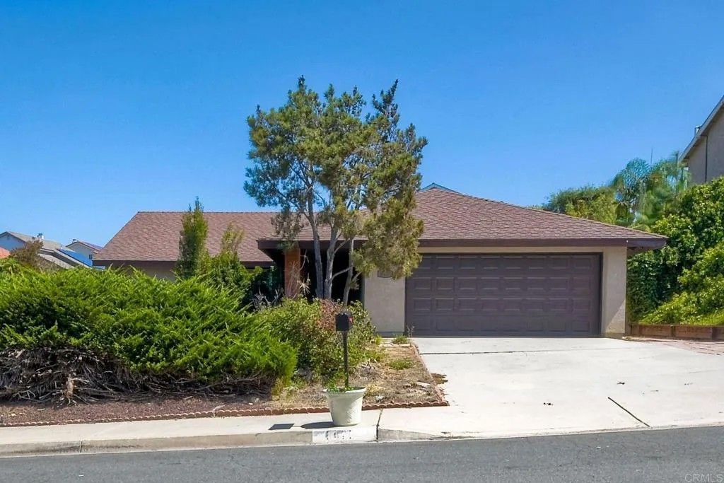 Photo of 6428 El Perico Lane, Carlsbad, CA 92009 (MLS # NDP2509725)