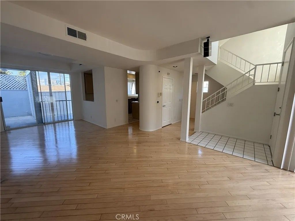 Photo of 1937 Euclid, Santa Monica, CA 90404 (MLS # GD26003119)