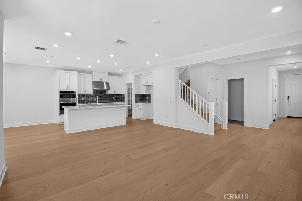 475 Citrus Oak Road