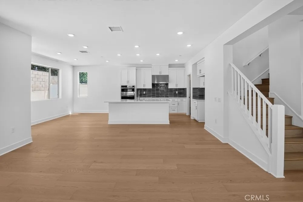 475 Citrus Oak Road