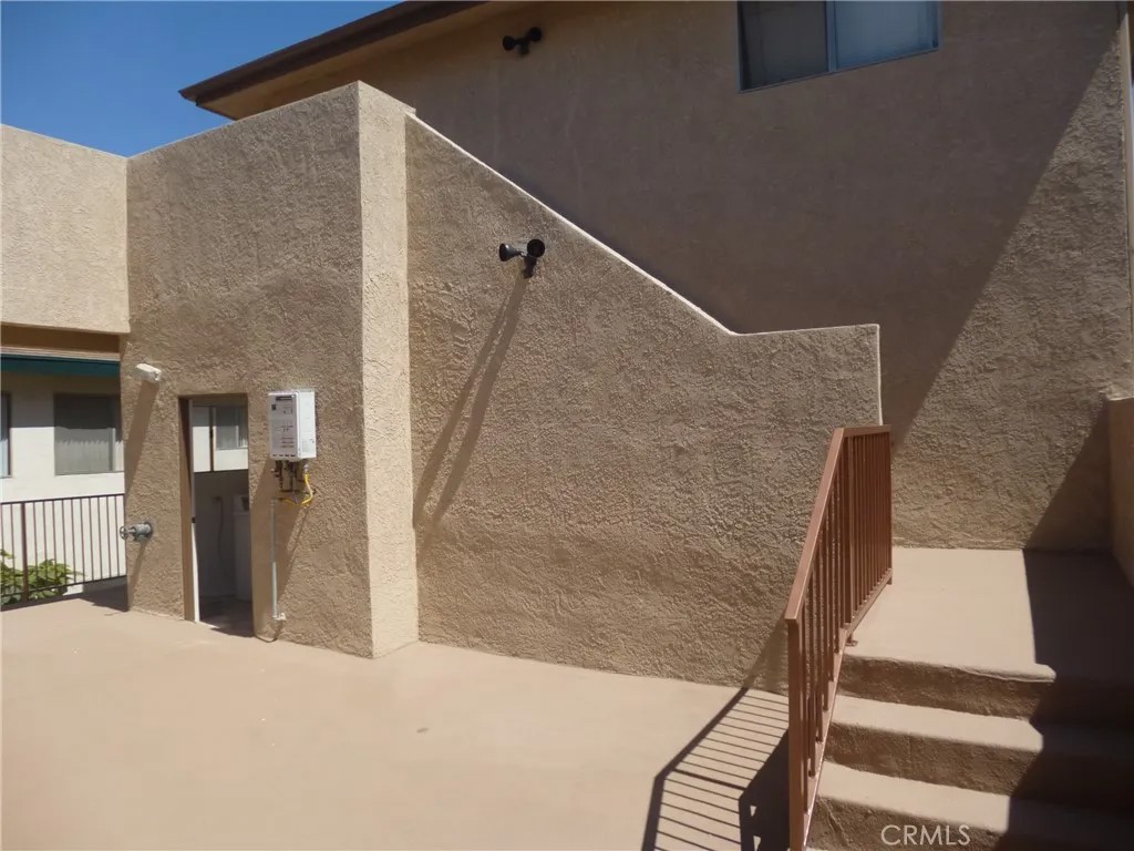 12617 Eucalyptus Avenue