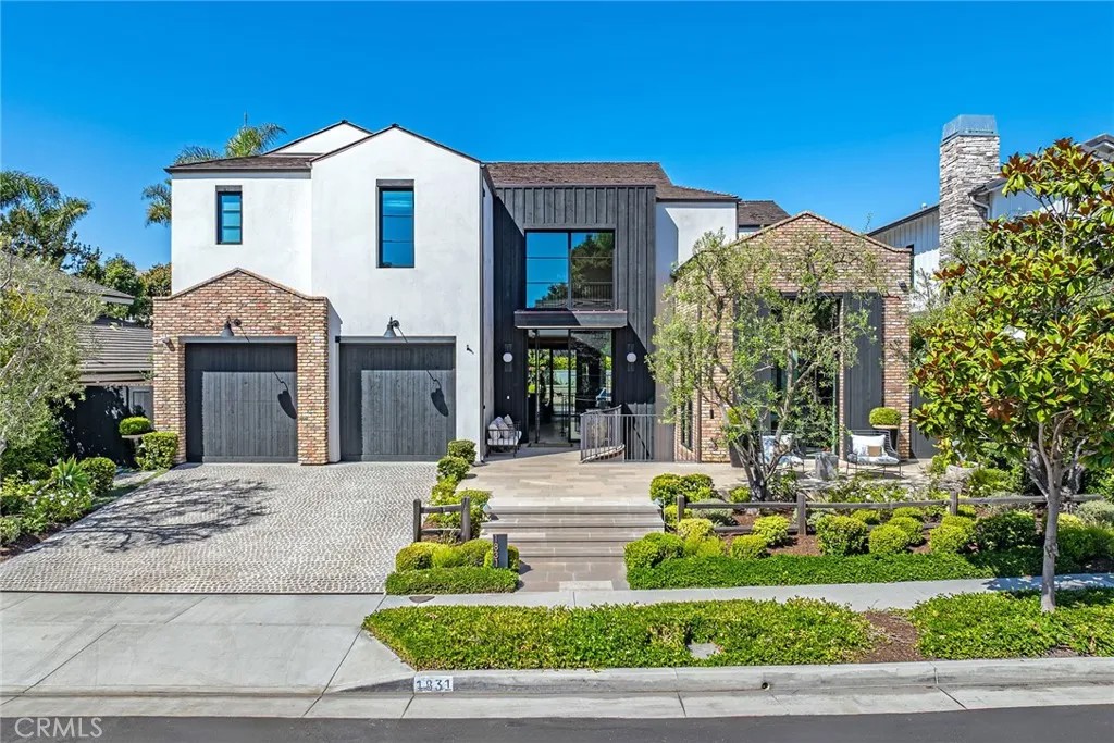 1831 Newport Hills Drive East