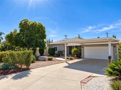 Photo of 266 Brisbane Street, Monrovia, CA 91016 (MLS # OC26223715)