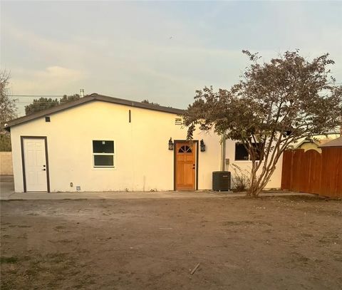Tiny photo for 320 S 5th, La Puente, CA 91746 (MLS # SR25252168)