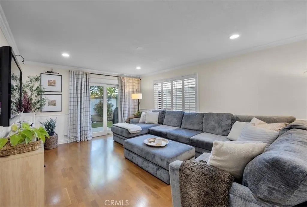 2301 Marshallfield A
