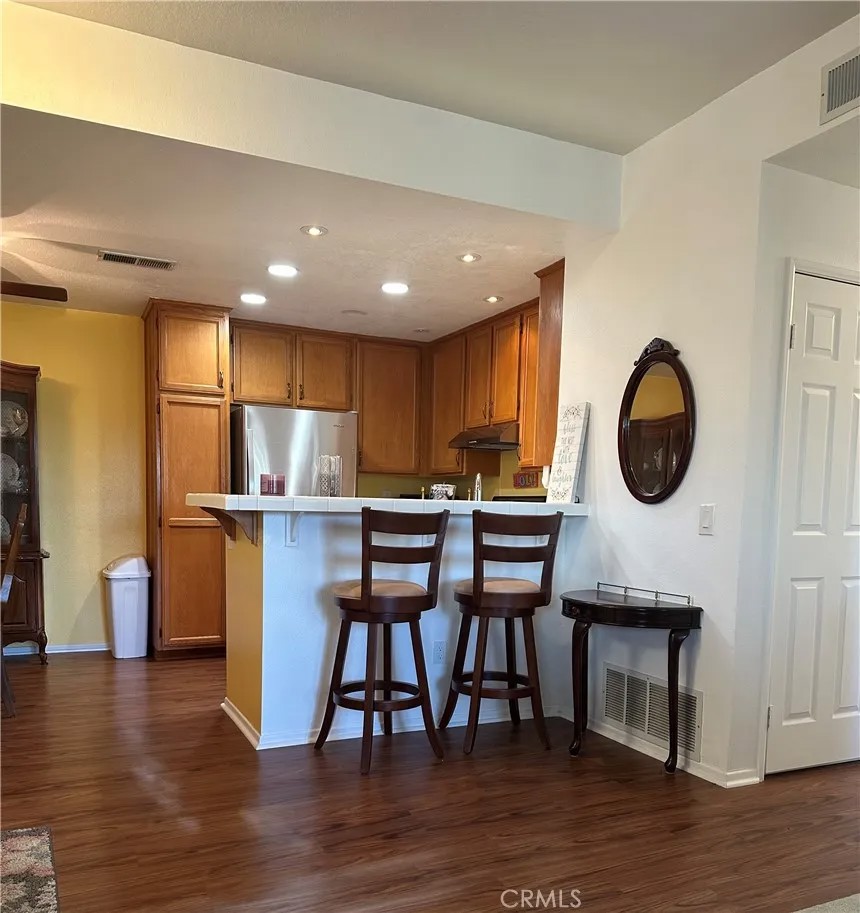 21245 Camelia 27
