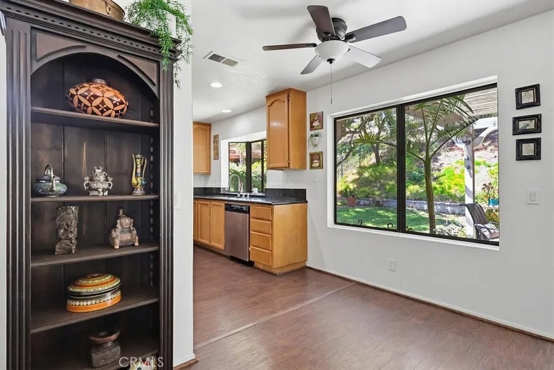 17711 Silverstream