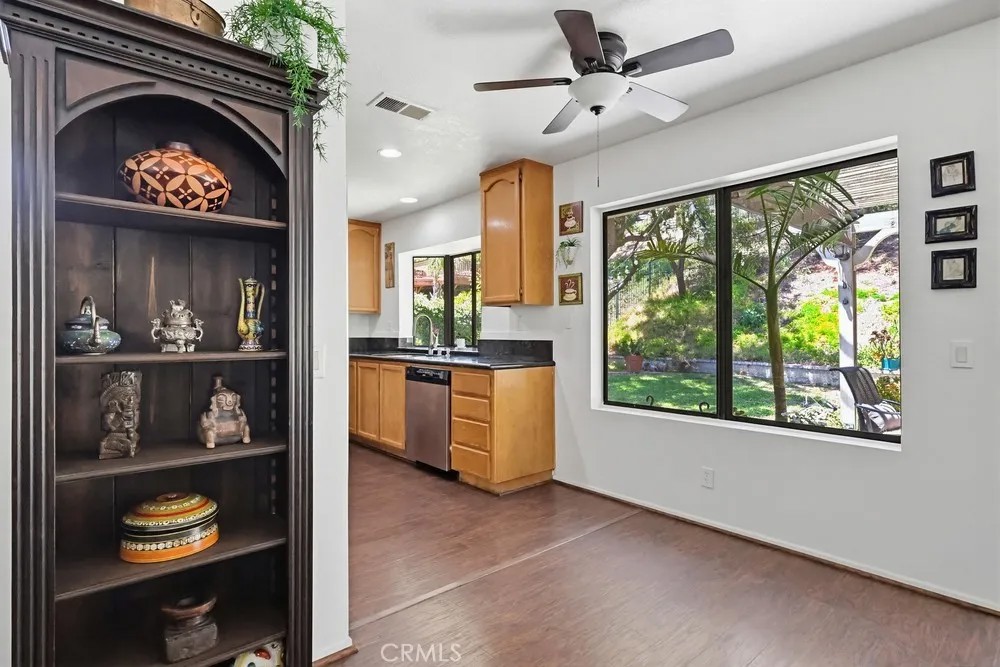 17711 Silverstream