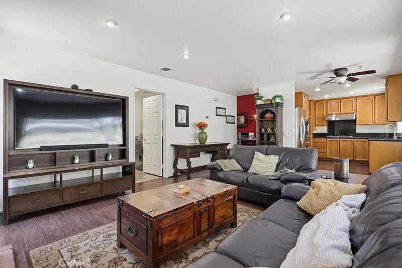 17711 Silverstream