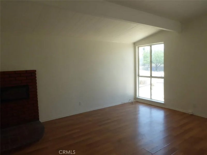 521 S Muriel