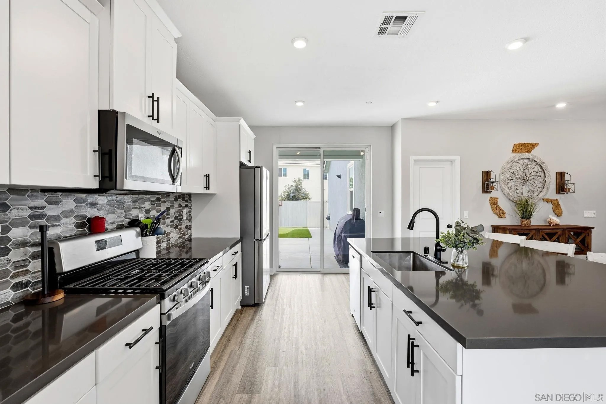 27913 Silo Lane
