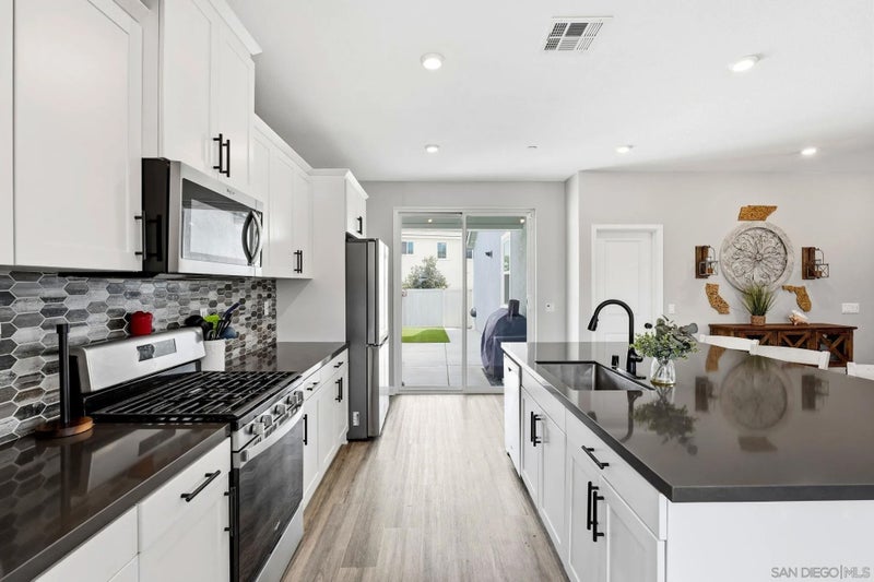 27913 Silo Lane