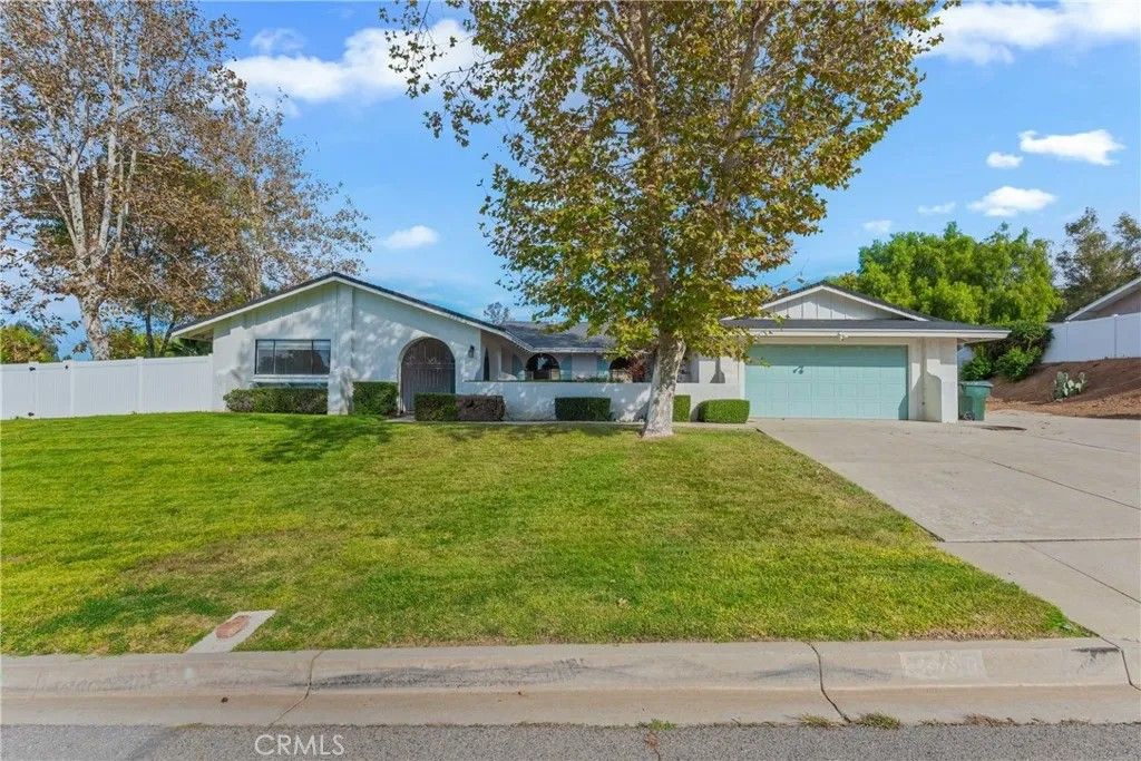 Photo of 35790 Ramada Ln, Yucaipa, CA 92399 (MLS # PF25251232)
