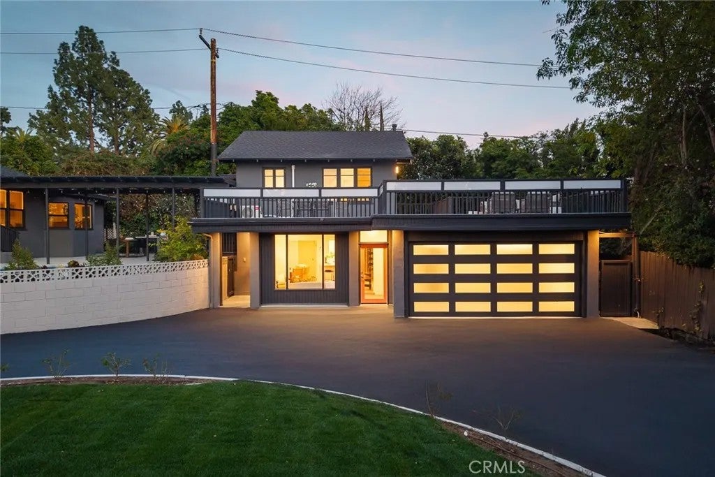 503 E Mendocino