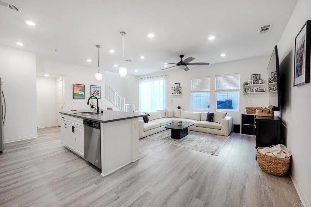 Photo of 1374 Palo Verde Way, Vista, CA 92083 (MLS # NDP2601542)