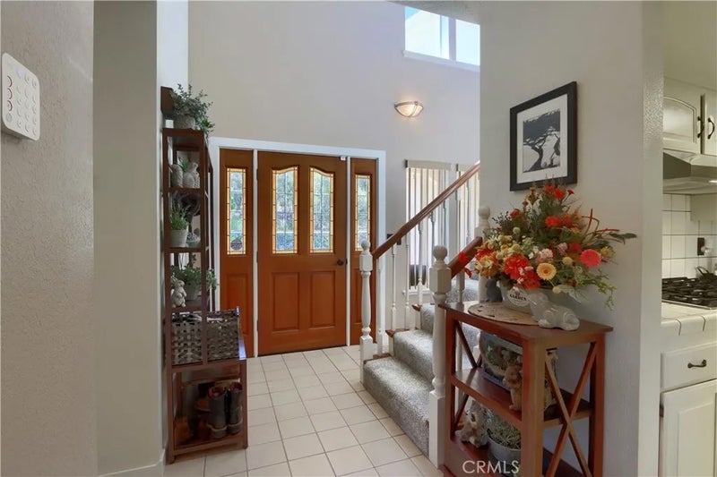 38393 Crestview Lane