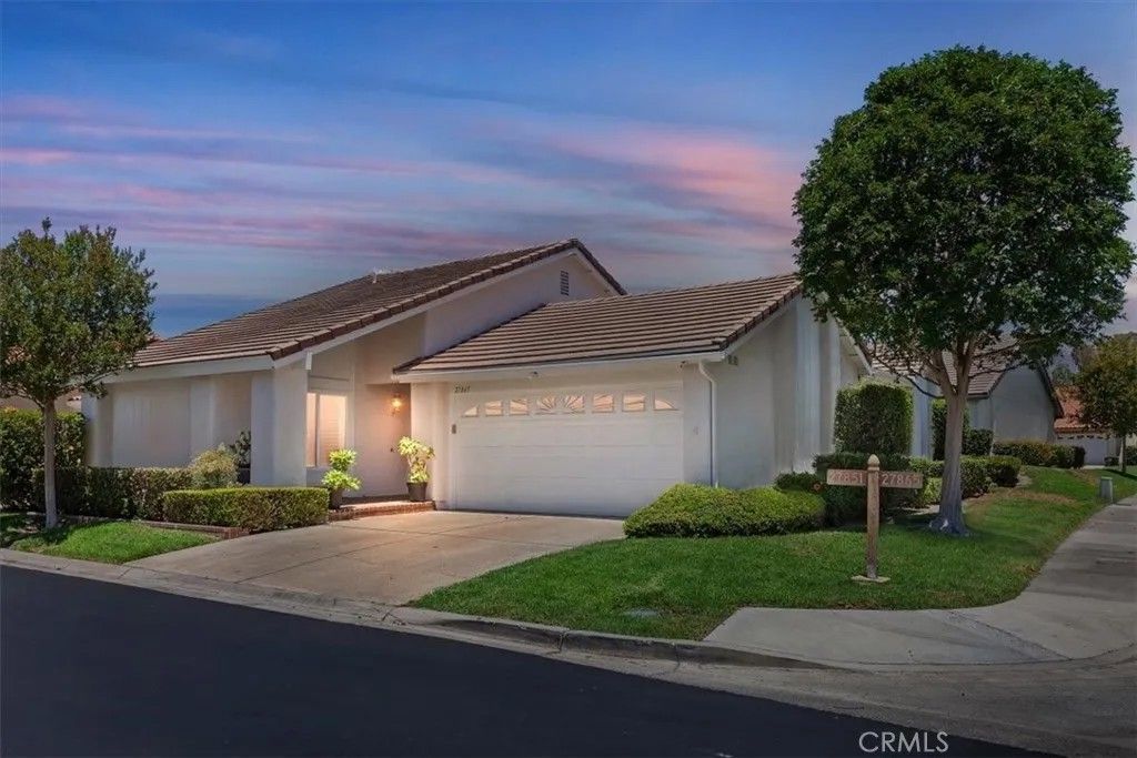 Photo of 27865 Espinoza, Mission Viejo, CA 92692 (MLS # OC25273724)