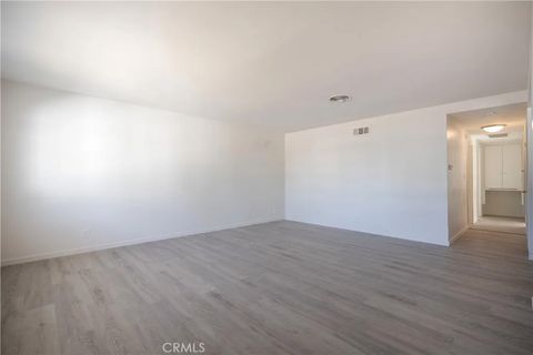 Tiny photo for 614 E Pondera St, Lancaster, CA 93535 (MLS # SR25247275)