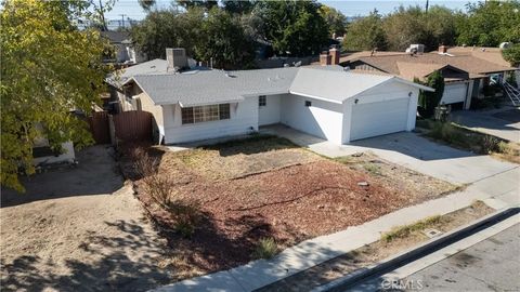 Tiny photo for 614 E Pondera St, Lancaster, CA 93535 (MLS # SR25247275)