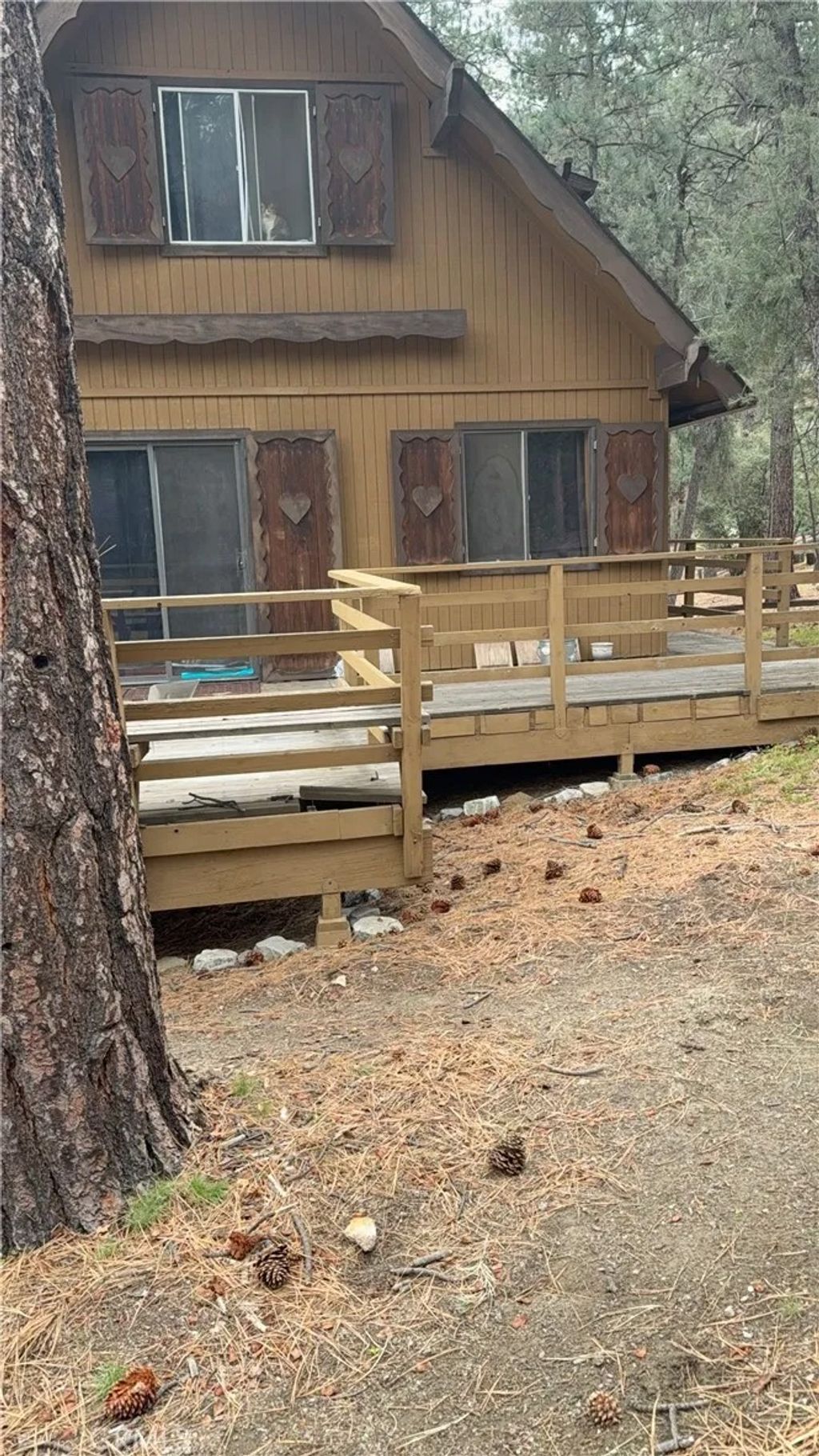 Photo of 2200 Symonds Dr, Pine Mountain Club, CA 93222 (MLS # SR26088939)