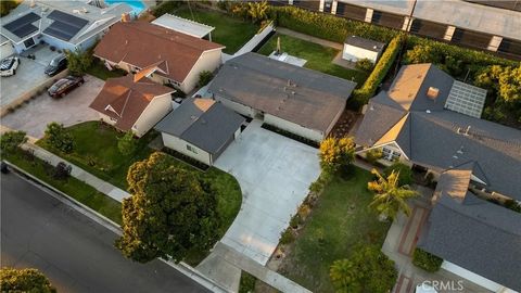 Tiny photo for 2533 W Chanticleer Rd, Anaheim, CA 92804 (MLS # OC25233116)