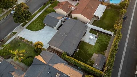 Tiny photo for 2533 W Chanticleer Rd, Anaheim, CA 92804 (MLS # OC25233116)