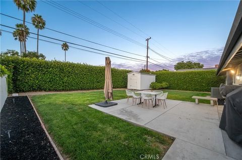 Tiny photo for 2533 W Chanticleer Rd, Anaheim, CA 92804 (MLS # OC25233116)