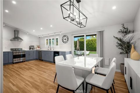 Tiny photo for 2533 W Chanticleer Rd, Anaheim, CA 92804 (MLS # OC25233116)