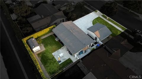 Tiny photo for 2533 W Chanticleer Rd, Anaheim, CA 92804 (MLS # OC25233116)