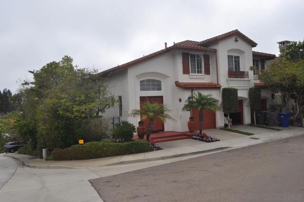 Photo of 6135 Glenchester Row, La Jolla, CA 92037 (MLS # 250043162)