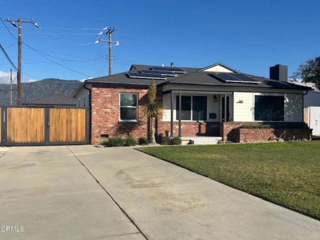 Photo of 763 Dike Street, Glendora, CA 91740 (MLS # P1-25491)