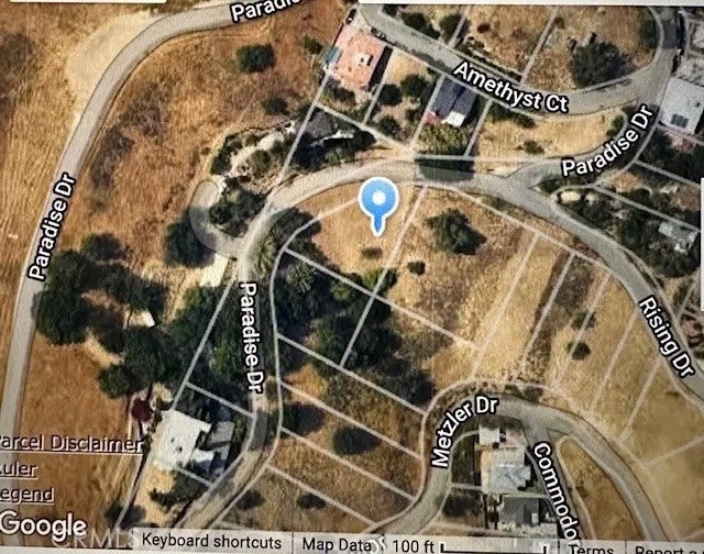 0 near paradise Dr