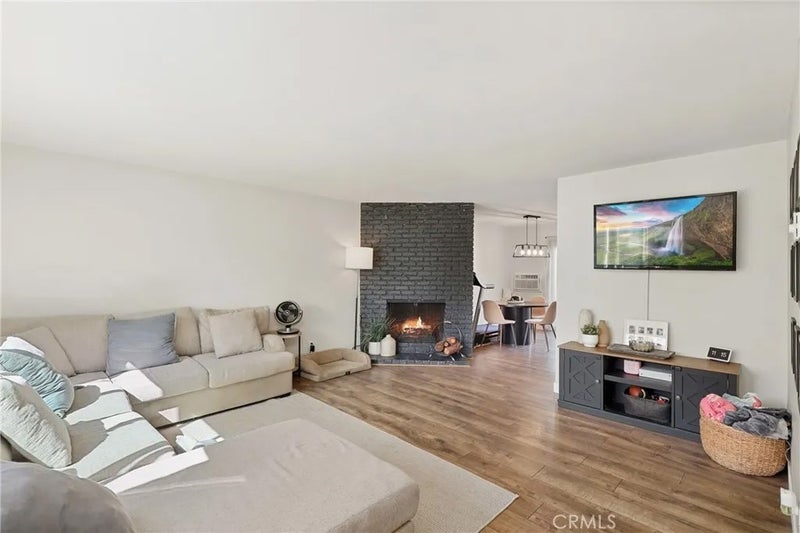 1107 W Memory Lane 13C