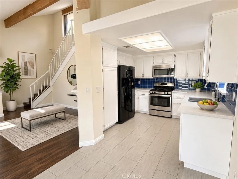 20322 Rue Crevier 626