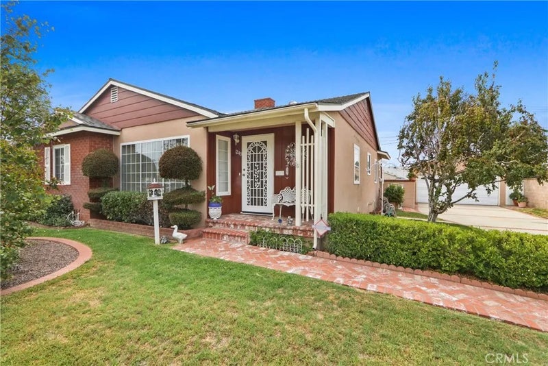 1240 E Rowland