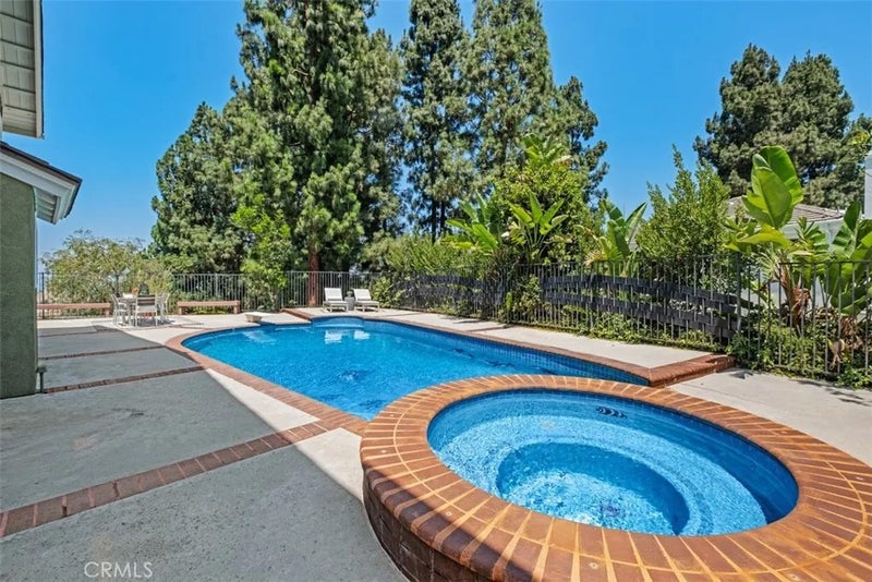 5780 E River Valley Trail
