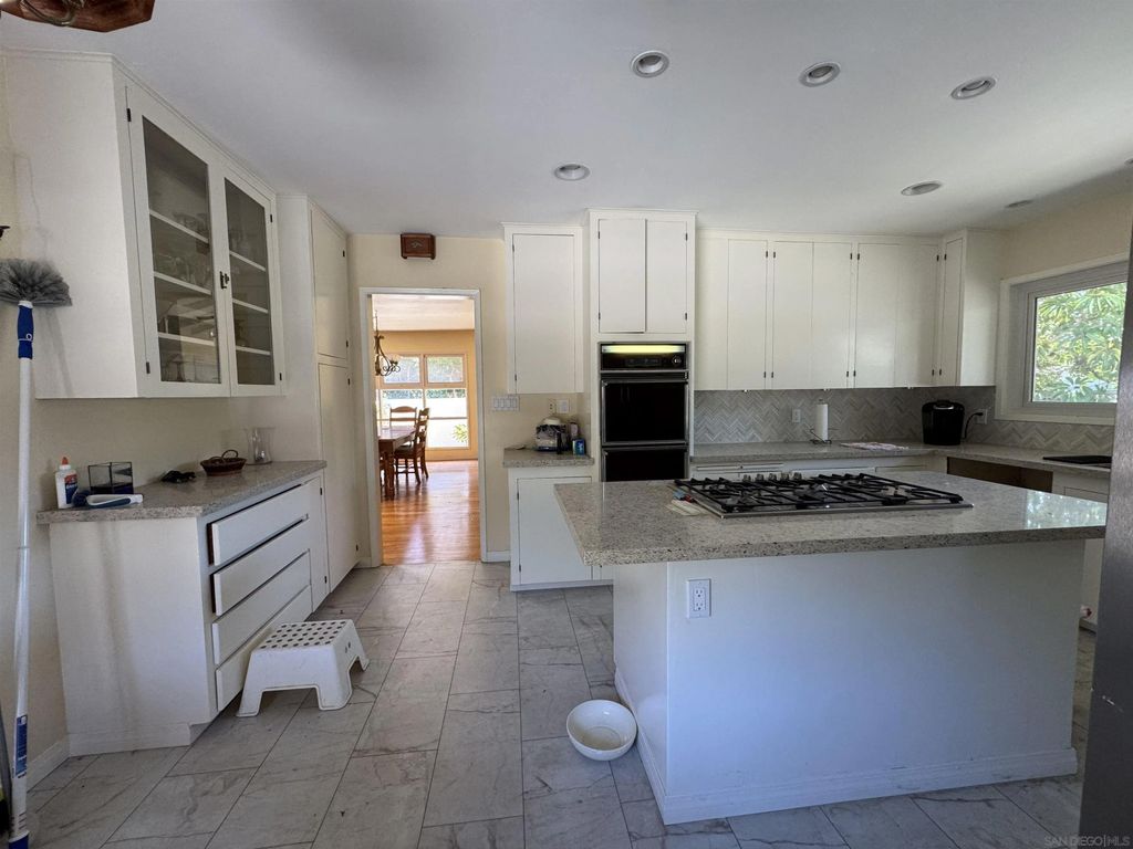 Photo of 3722 Del Mar Avenue, San Diego, CA 92106 (MLS # 260010365)