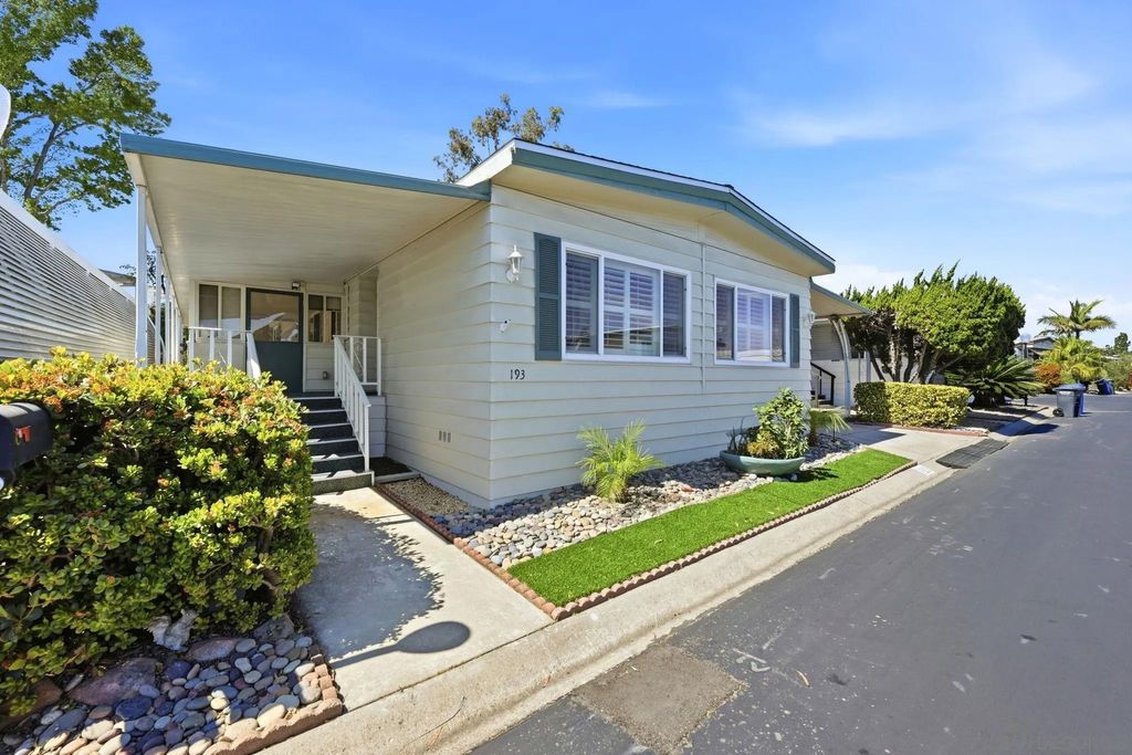Photo of 3535 Linda Vista #SPC 193, San Marcos, CA 92078 (MLS # 260009305)