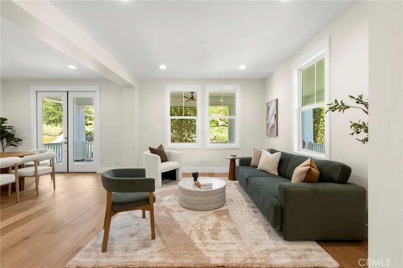 11 Patina Lane