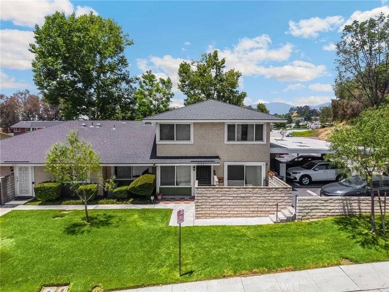 2148 Eveningside